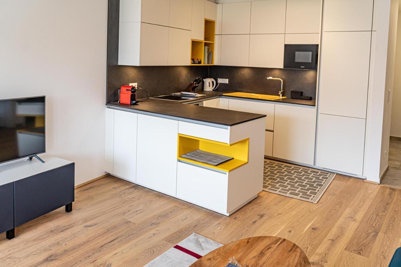 Top 5 Alpe Maritima - Traumhafte Ferienwohnung Mit Seeblick Und Bergkulisse Am Ossiacher See Annenheim Eksteriør billede